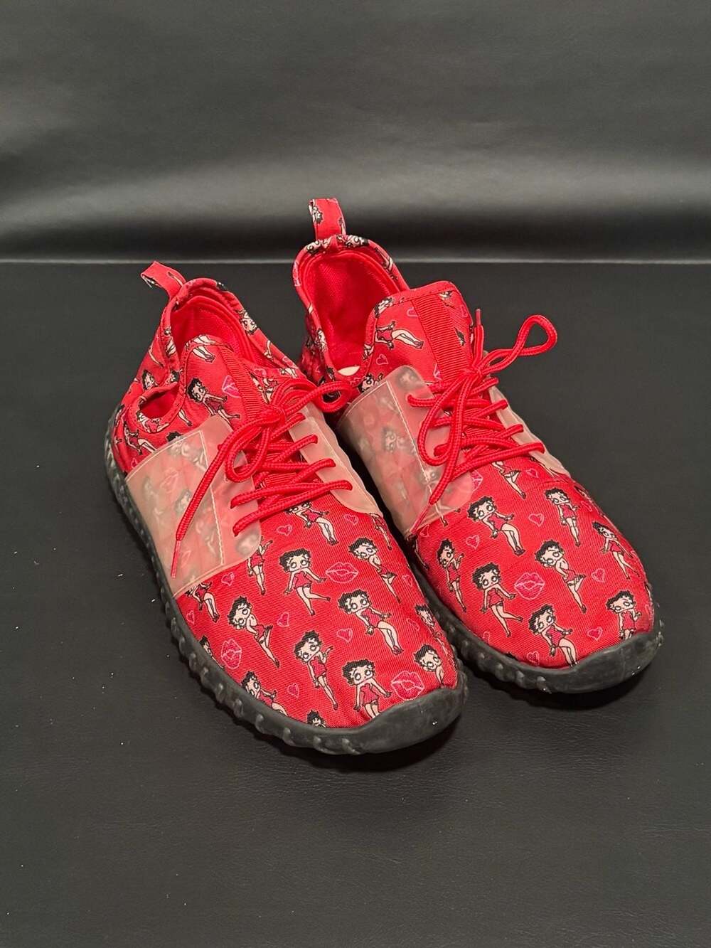 Betty Boop Red All-Over Print Casual Slip-On Sneakers with Laces Size 11